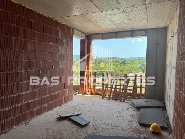 Двустаен апартамент в София, Студентски град - 68 кв.м за 1173 €/кв.м - Снимка #1