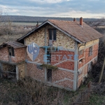 Къща в с. Пейчиново, Област Русе - 200 кв.м за 57 €/кв.м - Снимка #1