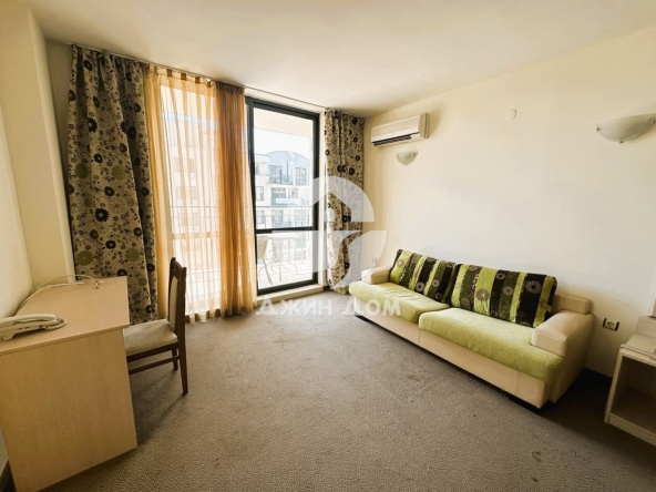 Двустаен апартамент в к.к. Слънчев бряг - 82 кв.м за 696 €/кв.м - Снимка #1