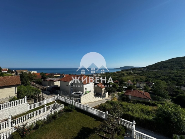 Къща в Балчик - 295 кв.м за 822 €/кв.м - Снимка #1