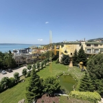 Четиристаен апартамент в Варна, м-т Евксиноград - 150 кв.м за 1972 €/кв.м - Снимка #1