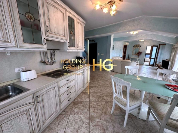 Многостаен апартамент в Варна, Център - 188 кв.м за 1180 €/кв.м - Снимка #1