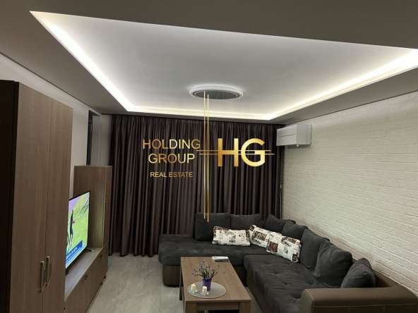 Двустаен апартамент в Варна, Бриз - 75 кв.м за 1605 €/кв.м - Снимка #1