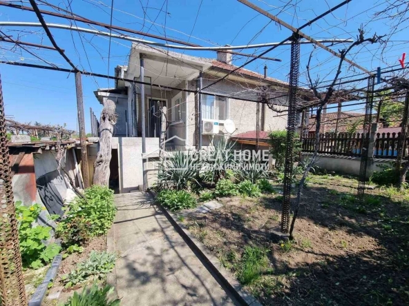 Къща в Търговище, Запад 1 - 145 кв.м за 880 €/кв.м - Снимка #1