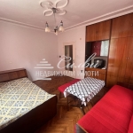 Дава се под наем Едностаен апартамент в Шумен, Център - 39 кв.м за 204 € - Снимка #1