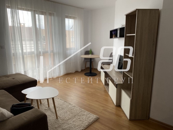 Дава се под наем Двустаен апартамент в Варна, Бриз - 75 кв.м за 548.25 € - Снимка #1