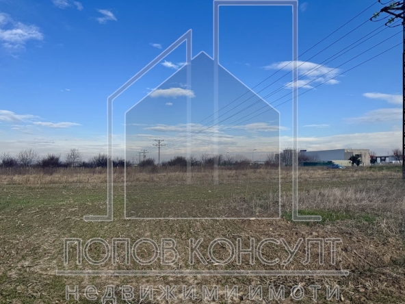 Парцел в Пловдив, Индустриална зона - Юг - 4499 кв.м за 11 €/кв.м - Снимка #1