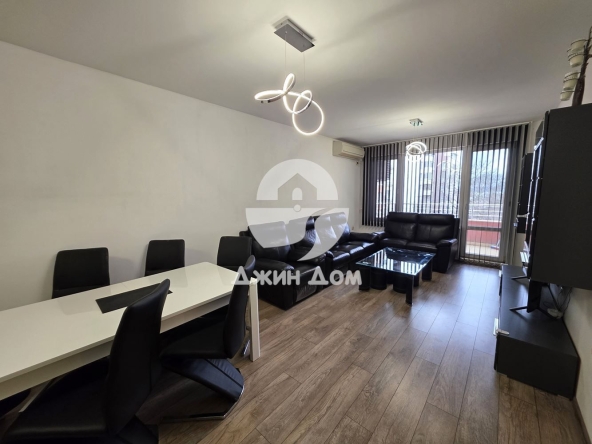Двустаен апартамент в Бургас, Славейков - 73 кв.м за 1117 €/кв.м - Снимка #1