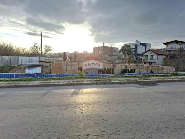 Двустаен апартамент в Варна, м-т Траката - 76 кв.м за 969 €/кв.м - Снимка #1