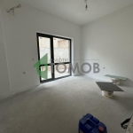 Тристаен апартамент в Шумен, 5-ти полк - 84 кв.м за 1155 €/кв.м - Снимка #1