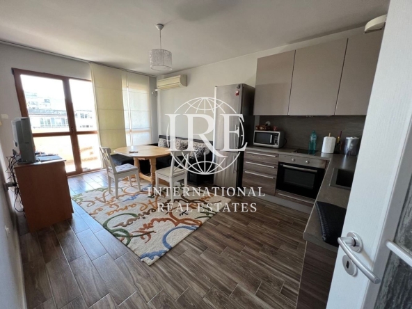 Тристаен апартамент в Варна, Чайка - 65 кв.м за 1569 €/кв.м - Снимка #1