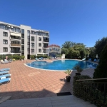 Тристаен апартамент в к.к. Златни пясъци - 134 кв.м за 605 €/кв.м - Снимка #1