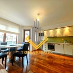 Дава се под наем Тристаен апартамент в Бургас, Център - 85 кв.м за 598.23 € - Снимка #1