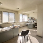 Офис в Шумен, Център - 48 кв.м за 744 €/кв.м - Снимка #1