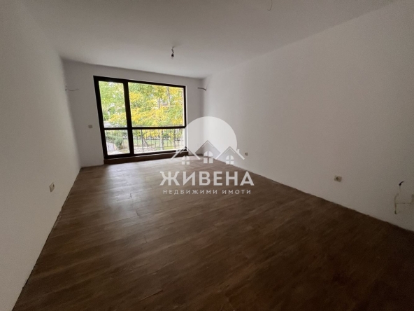 Тристаен апартамент в к.к. Св.Св. Константин и Елена - 91 кв.м за 1401 €/кв.м - Снимка #1