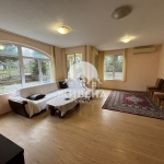 Дава се под наем Четиристаен апартамент в Варна, м-т Евксиноград - 120 кв.м за 1186.77 € - Снимка #1