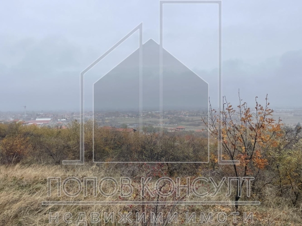 Парцел в с. Първенец, Област Пловдив - 2360 кв.м за 35 €/кв.м - Снимка #1