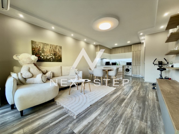 Тристаен апартамент в Пловдив, Христо Смирненски - 114 кв.м за 1521 €/кв.м - Снимка #1