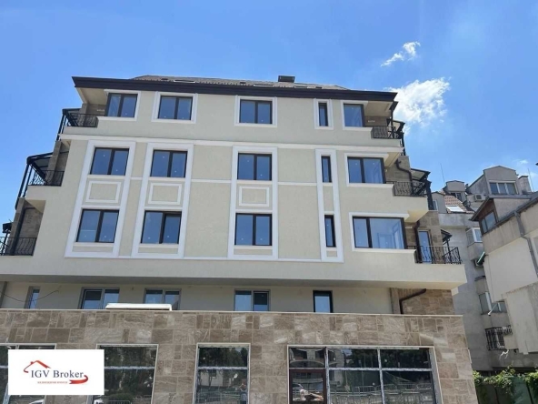 Тристаен апартамент в София, м-т Гърдова глава - 110 кв.м за 1071 €/кв.м - Снимка #1