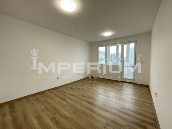 Тристаен апартамент в Варна, Възраждане 1 - 60 кв.м за 1274 €/кв.м - Снимка #1