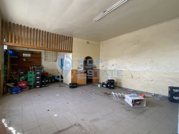 Магазин в с. Куцина, Област Велико Търново - 70 кв.м за 102 €/кв.м - Снимка #1