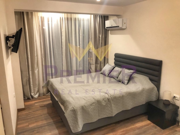 Тристаен апартамент в Варна, Операта - 80 кв.м за 2232 €/кв.м - Снимка #1