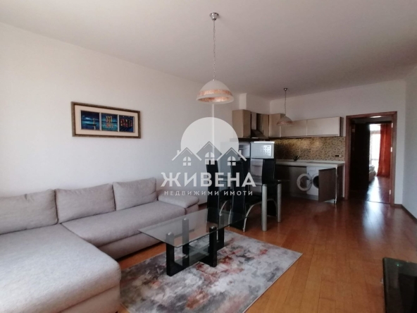 Дава се под наем Тристаен апартамент в к.к. Св.Св. Константин и Елена - 120 кв.м за 947.58 € - Снимка #1