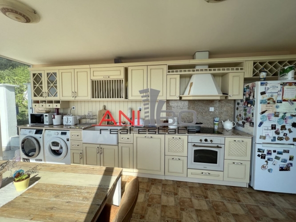 Къща в Варна, м-т Акчелар - 190 кв.м за 1235 €/кв.м - Снимка #1