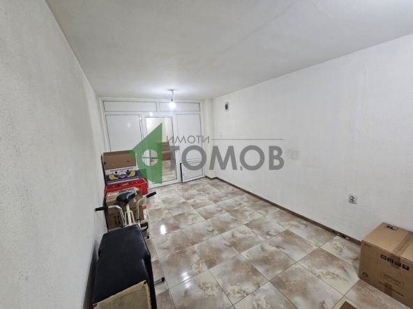 Гараж / Паркомясто в Стара Загора, Била - 20 кв.м за 1019 €/кв.м - Снимка #1