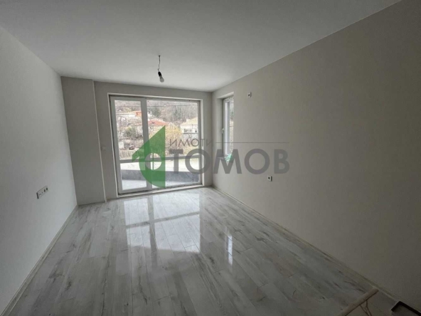 Двустаен апартамент в Шумен, Томбул джамия - 62 кв.м за 1152 €/кв.м - Снимка #1