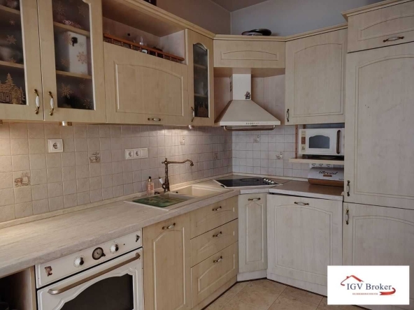 Двустаен апартамент в София, Център - 69 кв.м за 1626 €/кв.м - Снимка #1