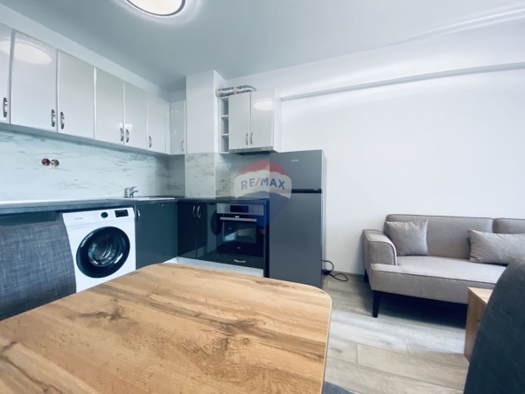 Дава се под наем Тристаен апартамент в Варна, Погреби - 66 кв.м за 714 € - Снимка #1