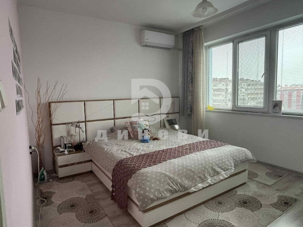 Тристаен апартамент в Стара Загора, Център - 71 кв.м за 1031 €/кв.м - Снимка #1