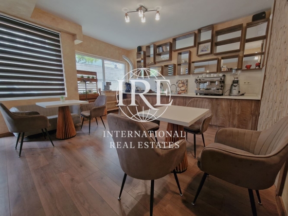 Дава се под наем Заведение в Варна, Център - 70 кв.м за 997.05 € - Снимка #1