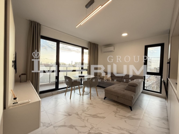 Дава се под наем Тристаен апартамент в Варна, Бриз - 75 кв.м за 747.66 € - Снимка #1