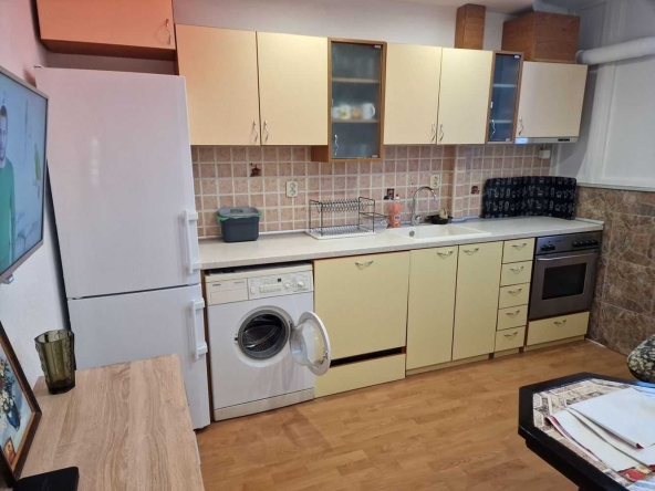 Двустаен апартамент в Пловдив, Изгрев - 48 кв.м за 723 €/кв.м - Снимка #1