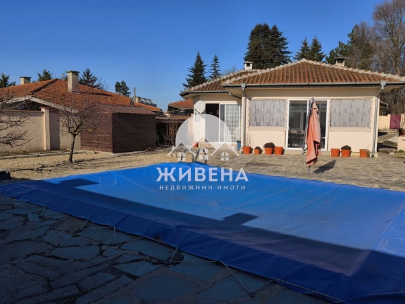 Къща в с. Соколово, Област Добрич - 193 кв.м за 621 €/кв.м - Снимка #1