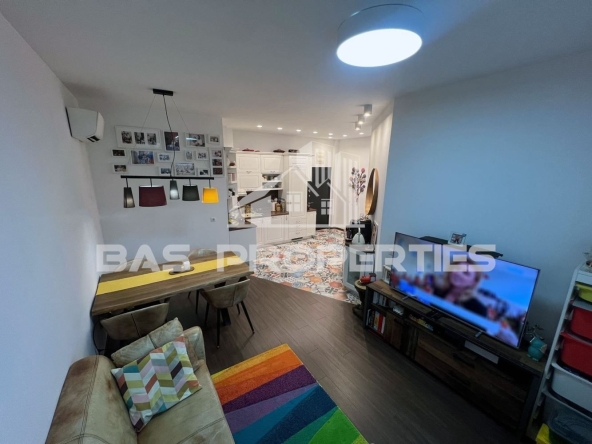 Тристаен апартамент в София, Хаджи Димитър - 71 кв.м за 2191 €/кв.м - Снимка #1