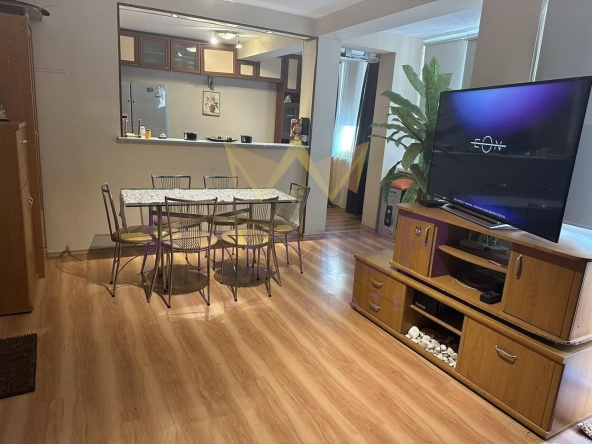Дава се под наем Мезонет в Варна, Спортна зала - 112 кв.м за 747.66 € - Снимка #1