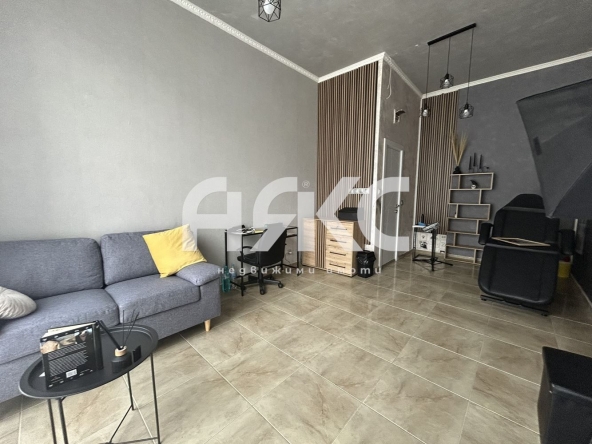 Дава се под наем Магазин в София, Студентски град - 35 кв.м за 398.82 € - Снимка #1