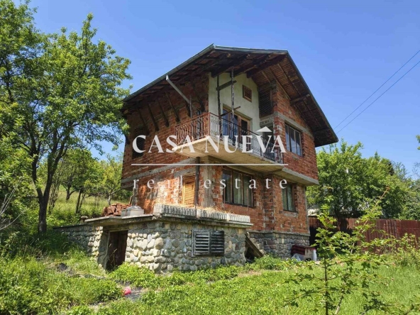 Къща в с. Филиповци, Област Перник - 120 кв.м за 276 €/кв.м - Снимка #1