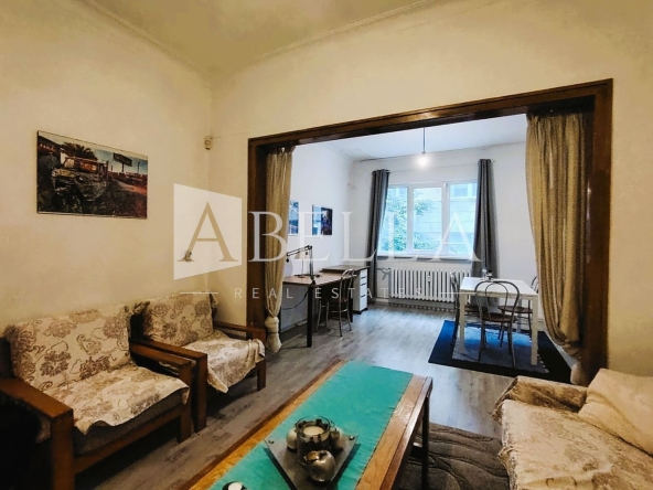 Дава се под наем Двустаен апартамент в София, Център - 65 кв.м за 493.68 € - Снимка #1
