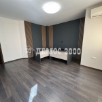 Дава се под наем Офис в Варна, Общината - 62 кв.м за 498.27 € - Снимка #1