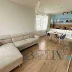 Дава се под наем Двустаен апартамент в Варна, Център - 70 кв.м за 398.82 € - Снимка #1