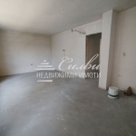 Двустаен апартамент в Шумен, 5-ти полк - 77 кв.м за 740 €/кв.м - Снимка #1