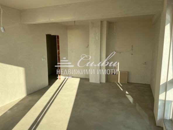 Двустаен апартамент в Шумен, Тракия - 71 кв.м за 690 €/кв.м - Снимка #1