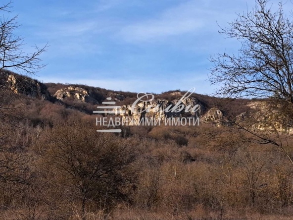 Парцел в с. Кюлевча, Област Шумен - 823 кв.м за 25 €/кв.м - Снимка #1