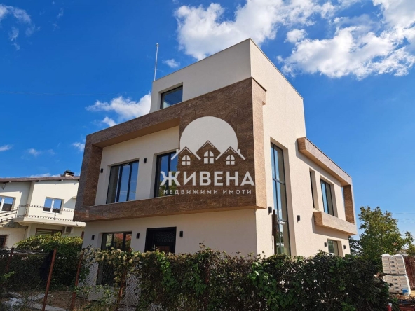 Къща в Варна, м-т Евксиноград - 350 кв.м за 773 €/кв.м - Снимка #1