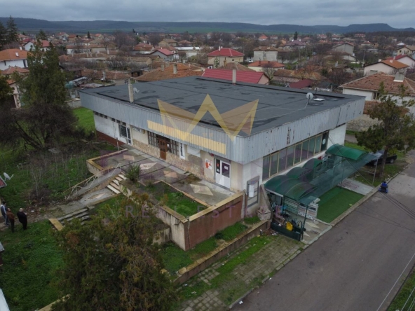 Заведение в Суворово - 426 кв.м за 288 €/кв.м - Снимка #1