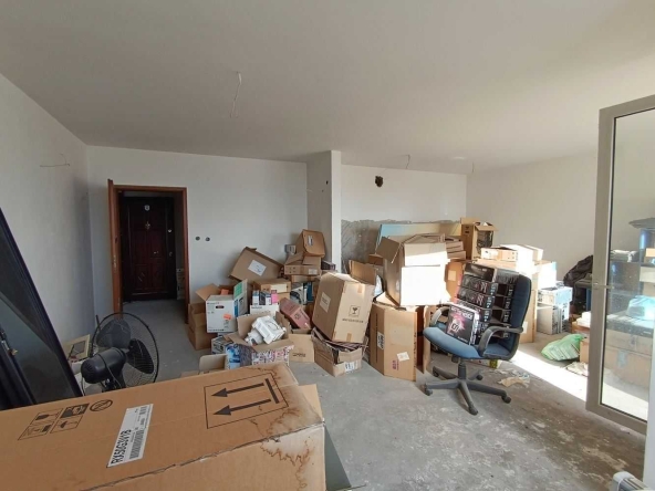 Тристаен апартамент в Велико Търново, Център - 132 кв.м за 718 €/кв.м - Снимка #1